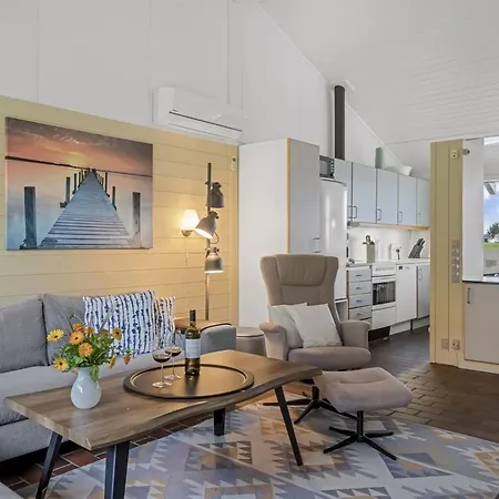 Annrike - 200m From The Sea By Interhome 아파트 아벤라