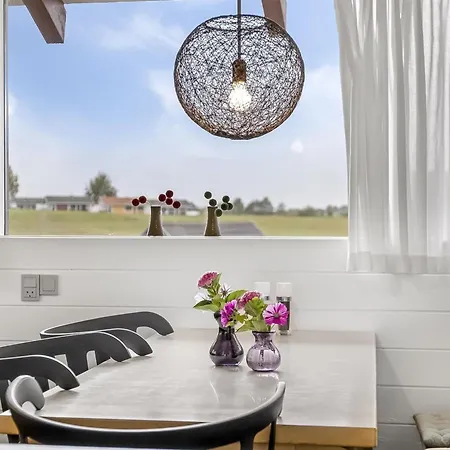 Annrike - 200m From The Sea By Interhome